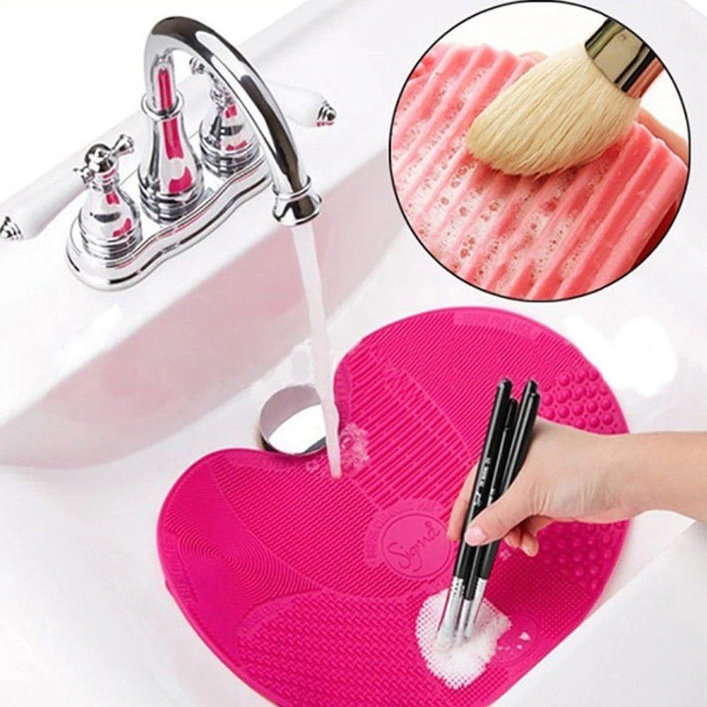 Makeup Brushes Cleaning Pad